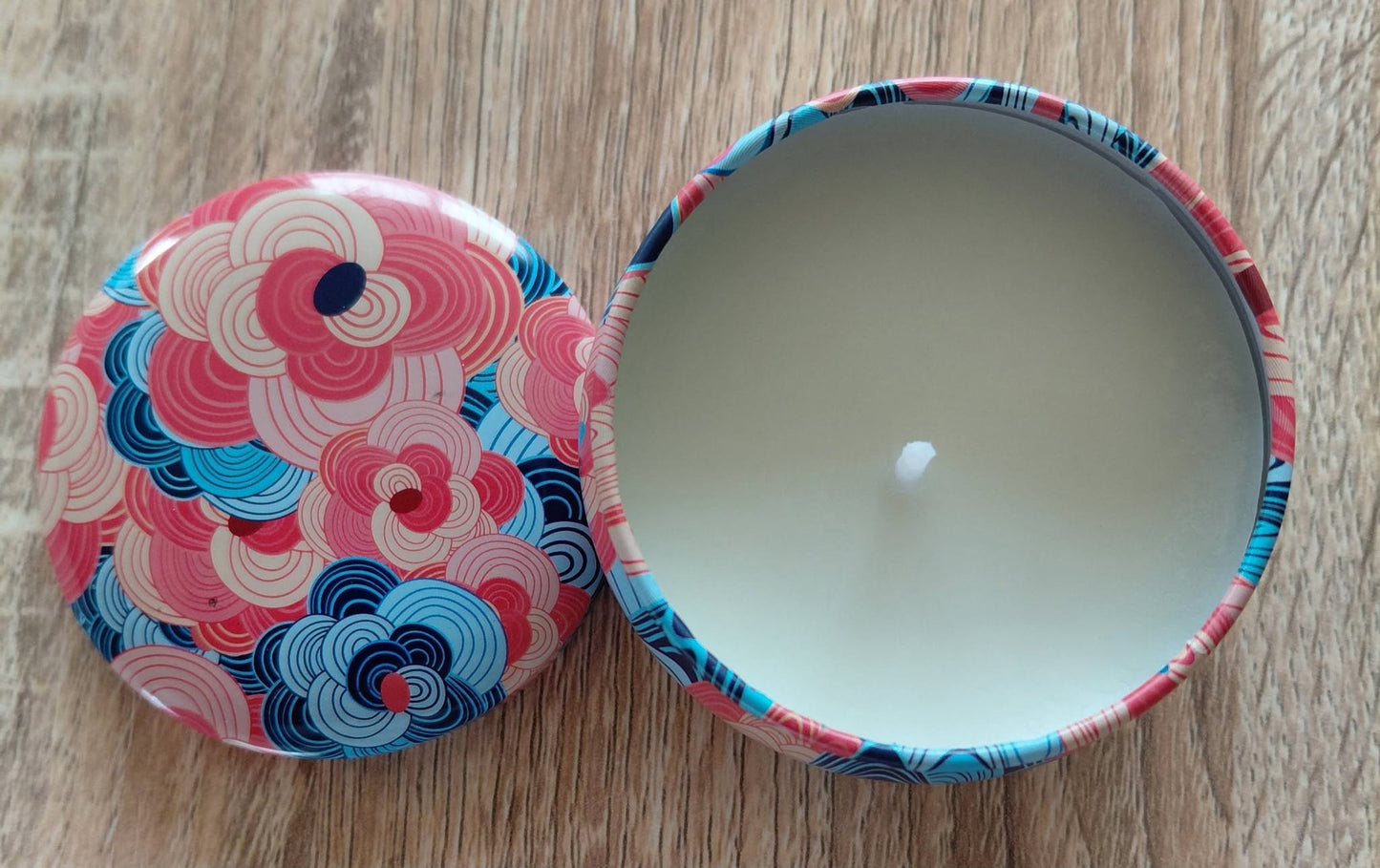 Gardenia Soy Candle Tin 2.5 OZ